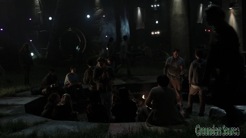 The 100 Wanheda Part One Season Three-712
