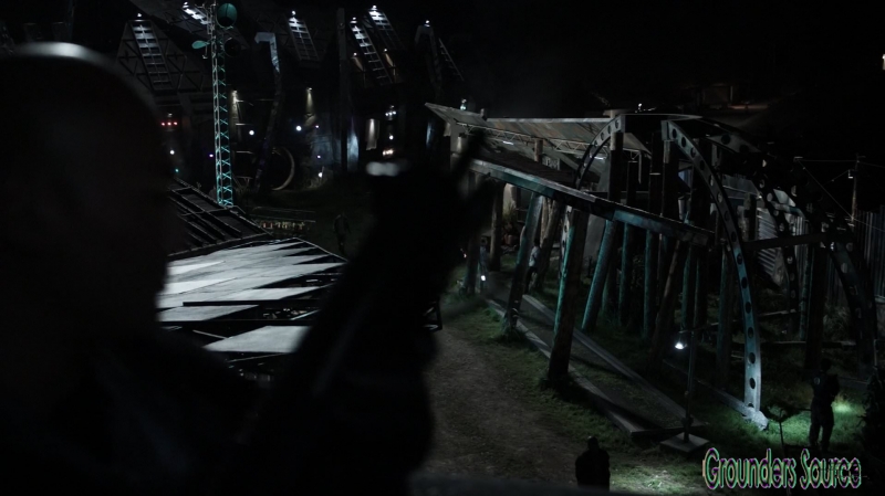 Click to view full size image
==============
The 100 Wanheda Part One Season Three-705
The 100 Wanheda Part One Season Three-705