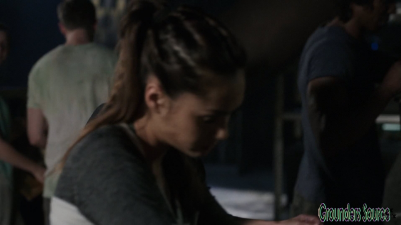 Click to view full size image
==============
The 100 Wanheda Part One Season Three-316
The 100 Wanheda Part One Season Three-316