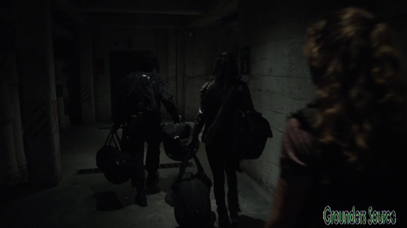 The 100 Season Three Episode Three Ye Who Enter Here-2322
