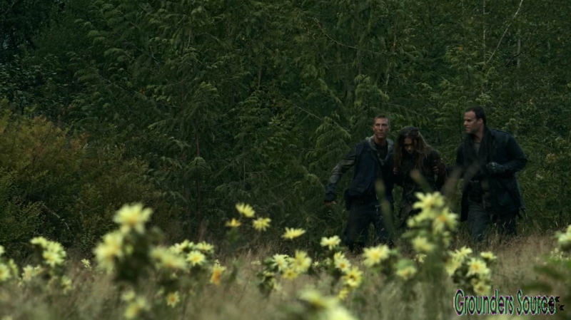 The 100 Season Three Episode Three Ye Who Enter Here-2000
