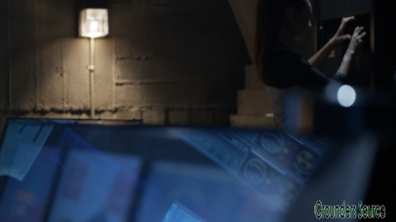 The 100 Season Three Episode Three Ye Who Enter Here-656
