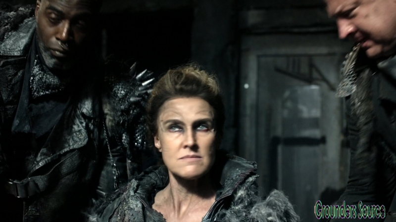 The Watch the Thrones Season Three Episode Four-2793
