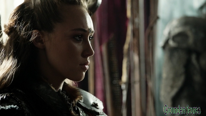 The Watch the Thrones Season Three Episode Four-2728
