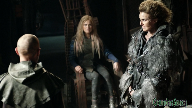 The Watch the Thrones Season Three Episode Four-2718
