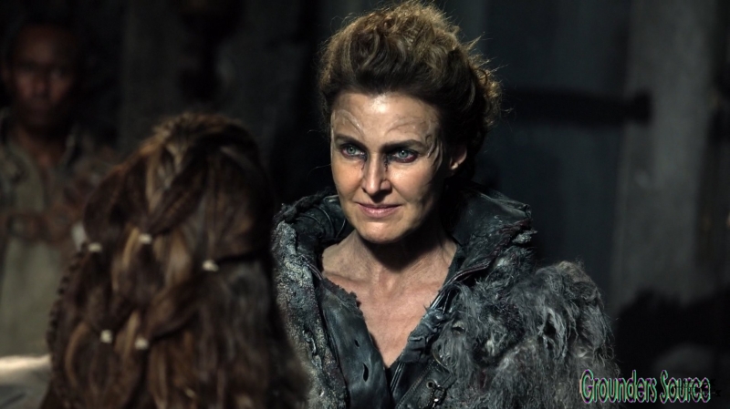 The Watch the Thrones Season Three Episode Four-2700

