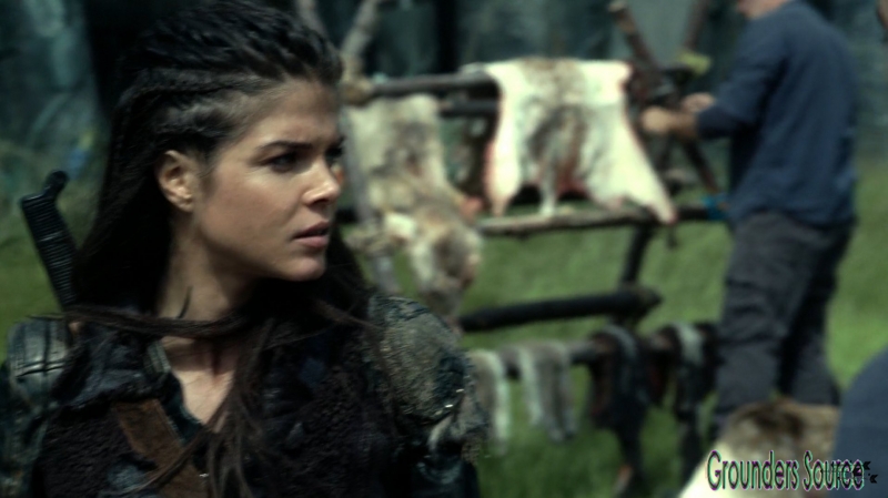 The Watch the Thrones Season Three Episode Four-2401
