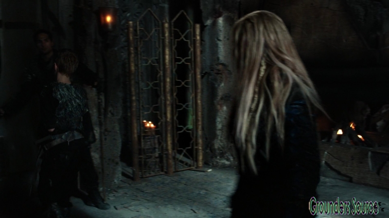The Watch the Thrones Season Three Episode Four-2217
