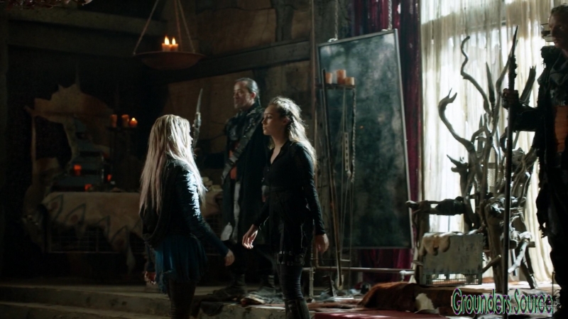 The Watch the Thrones Season Three Episode Four-2194

