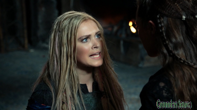The Watch the Thrones Season Three Episode Four-2177
