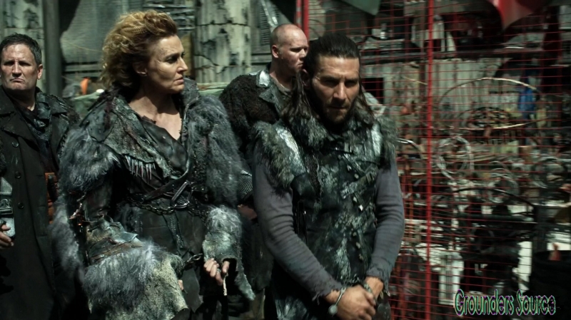 The Watch the Thrones Season Three Episode Four-2144
