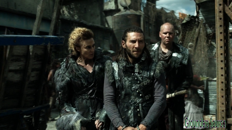 The Watch the Thrones Season Three Episode Four-2130
