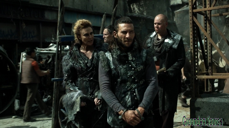 The Watch the Thrones Season Three Episode Four-2125
