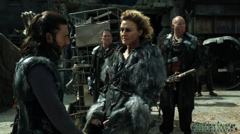 The Watch the Thrones Season Three Episode Four-2111
