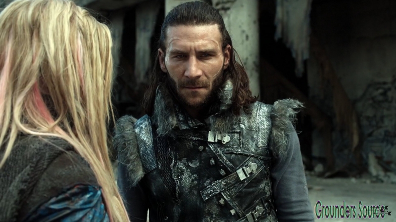 The Watch the Thrones Season Three Episode Four-2032
