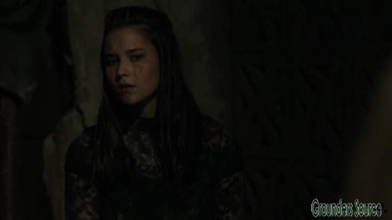 The Watch the Thrones Season Three Episode Four-1415
