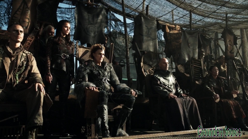 The Watch the Thrones Season Three Episode Four-988
