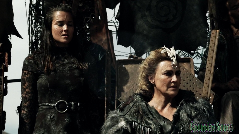 The Watch the Thrones Season Three Episode Four-943
