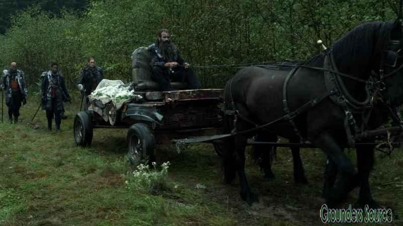 The 100 Season Three Episode Five Hakeldama-2807
