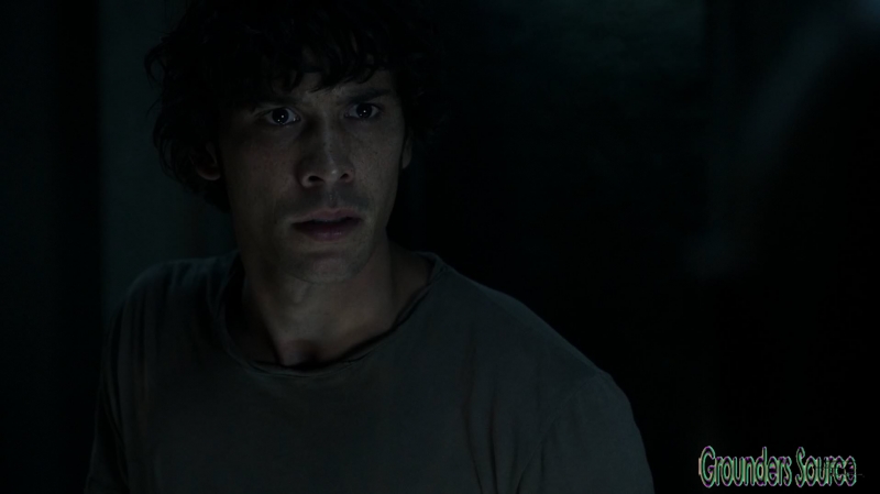 The 100 Season Three Episode Five Hakeldama-2294
