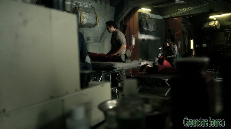 The 100 Season Three Episode Five Hakeldama-2097

