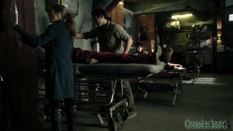 The 100 Season Three Episode Five Hakeldama-2093
