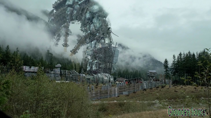 The 100 Season Three Episode Five Hakeldama-2011
