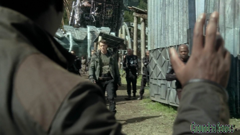 The 100 Season Three Episode Five Hakeldama-1974
