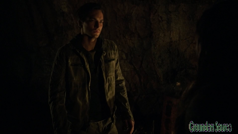 The 100 Season Three Episode Five Hakeldama-1324

