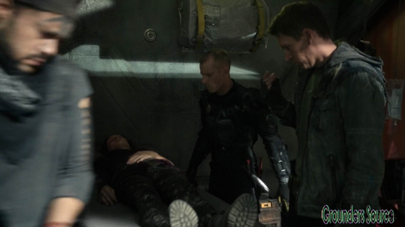 The 100 Season Three Episode Five Hakeldama-1278
