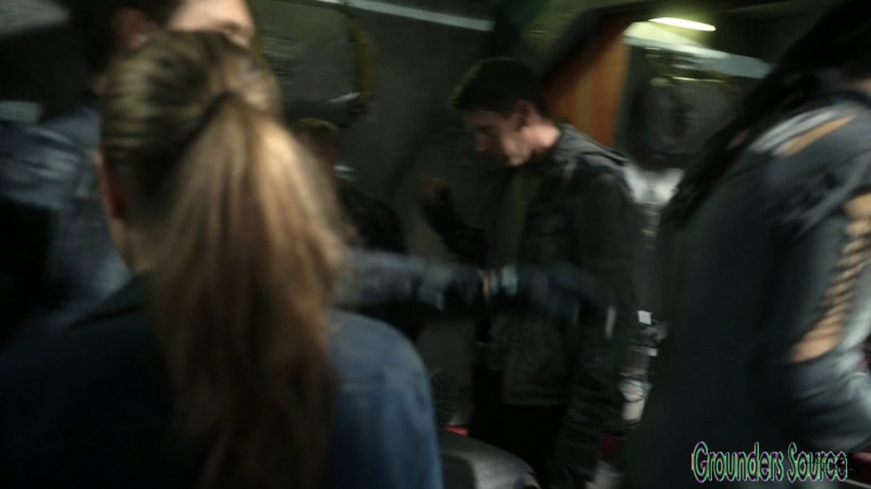The 100 Season Three Episode Five Hakeldama-1277
