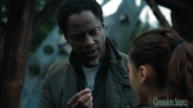 The 100 Season Three Episode Five Hakeldama-1124
