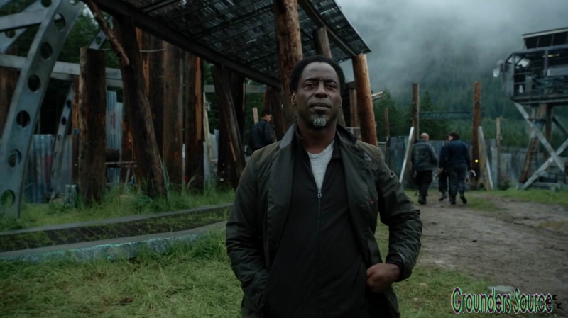The 100 Season Three Episode Five Hakeldama-1078
