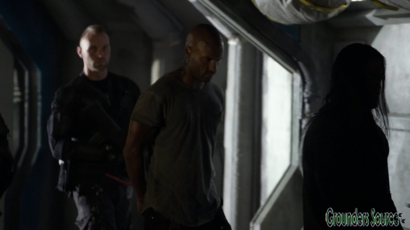 The 100 Season Three Episode Five Hakeldama-1069
