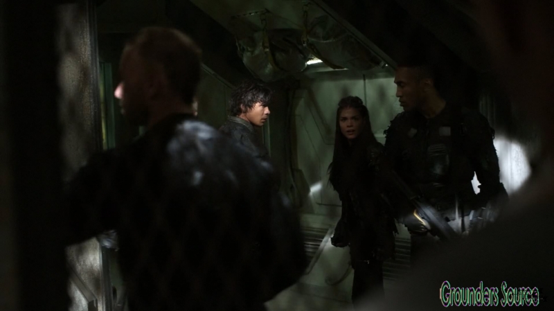 The 100 Season Three Episode Five Hakeldama-1050
