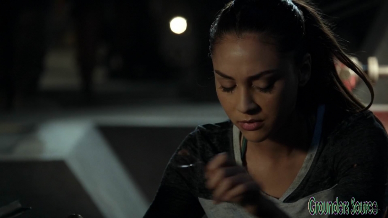 The 100 Season Three Episode Five Hakeldama-692
