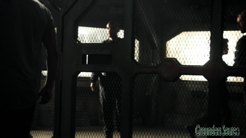 The 100 Season Three Episode Five Hakeldama-404
