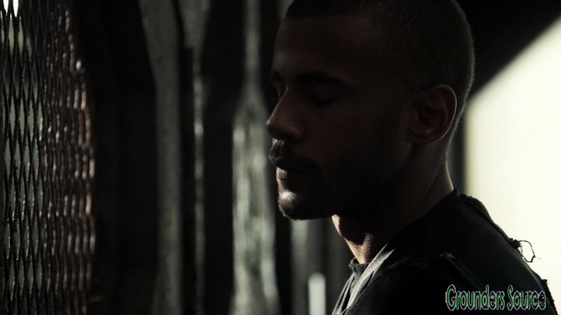 The 100 Season Three Episode Five Hakeldama-388

