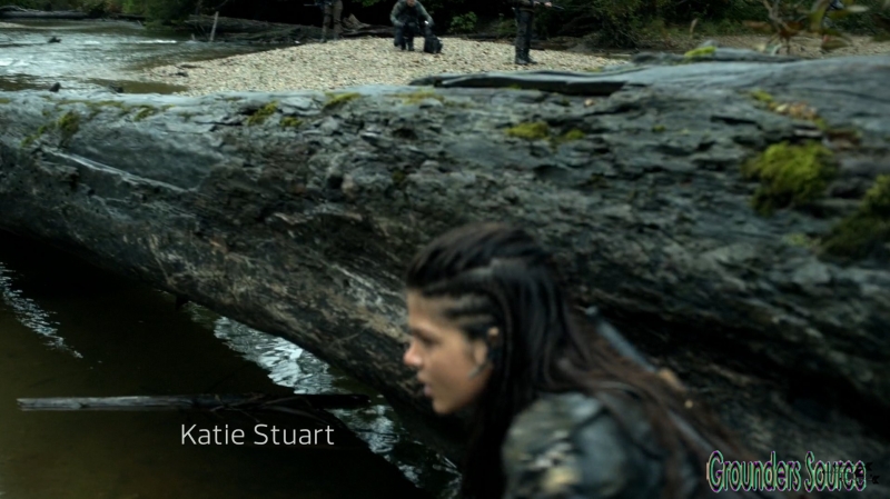 The 100 Season Three Episode Six Bitter Harvest Captures-2609

