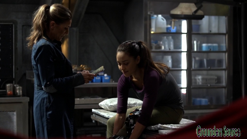 The 100 Season Three Episode Six Bitter Harvest Captures-2423

