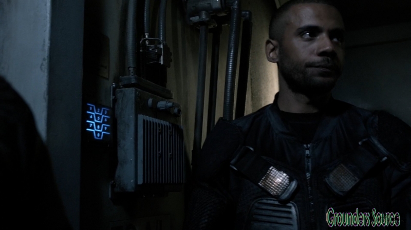 The 100 Season Three Episode Six Bitter Harvest Captures-2376
