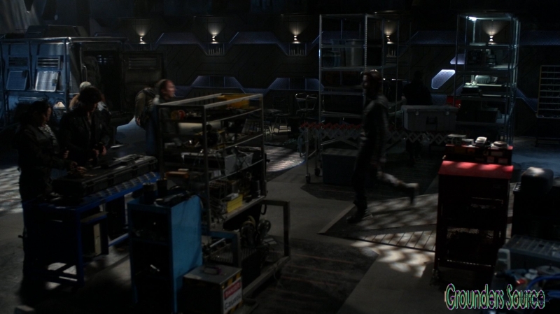 The 100 Season Three Episode Six Bitter Harvest Captures-1737
