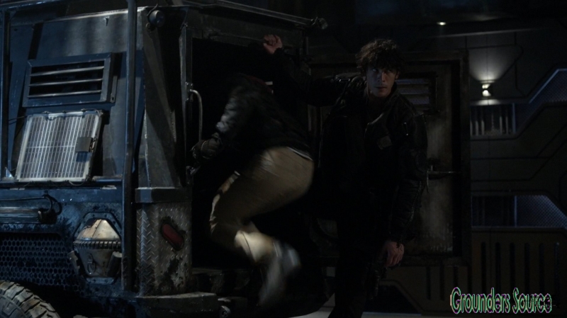 The 100 Season Three Episode Six Bitter Harvest Captures-1660
