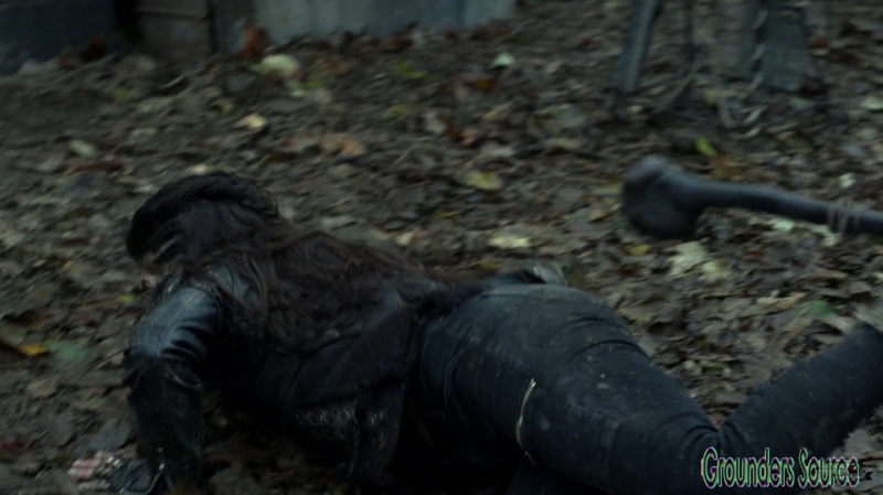 The 100 Season Three Episode Six Bitter Harvest Captures-1563
