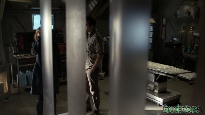 The 100 Season Three Episode Six Bitter Harvest Captures-1511
