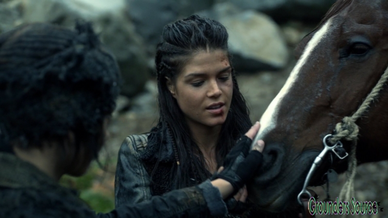 The 100 Season Three Episode Six Bitter Harvest Captures-1340
