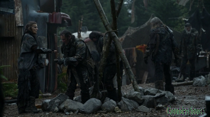 The 100 Season Three Episode Six Bitter Harvest Captures-1299
