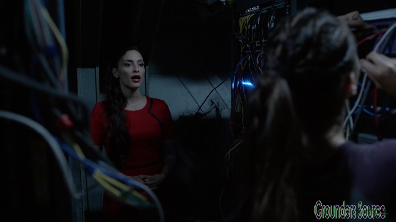 The 100 Season Three Episode Six Bitter Harvest Captures-1256
