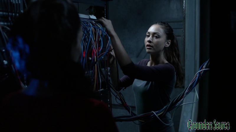 The 100 Season Three Episode Six Bitter Harvest Captures-1253
