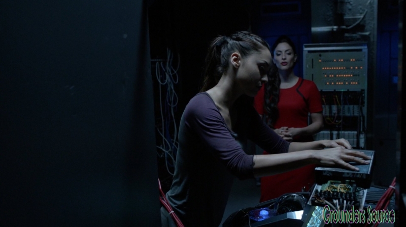 The 100 Season Three Episode Six Bitter Harvest Captures-1250
